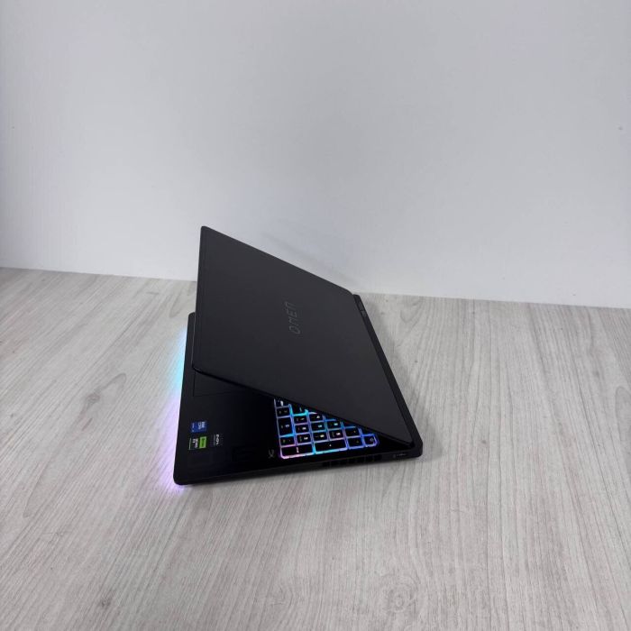 Ігровий ноутбук HP Omen Max Gaming 16-ah0033dx / 16" (2560x1600) IPS / Intel Core Ultra 9 275HX (24 (24) ядра по 2,7 - 5,4 ГГц) / 32 ГБ DDR5 / 1000 ГБ SSD / nVidia GeForce RTX 5060, 8 ГБ GDDR7, 128-біт / WebCam б/в - зображення 7
