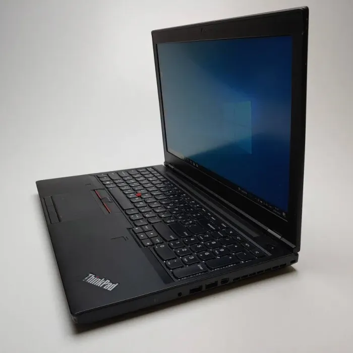 Мобільна робоча станція Б-клас Lenovo ThinkPad P50 / 15.6" (1920x1080) IPS / Intel Core i7-6700HQ (4 (8) ядра по 2.6 - 3.5 GHz) / 32 GB DDR4 / 480 GB SSD / nVidia Quadro M1000M, 4 GB GDDR5, 128-bit / WebCam / Win 10 Pro б/в - зображення 5