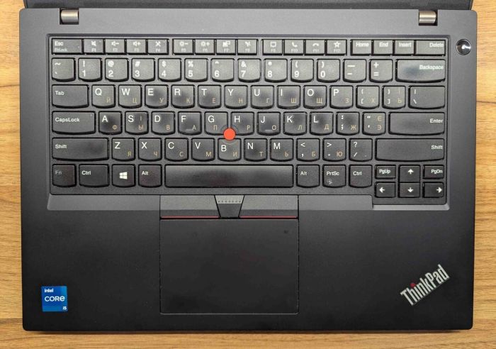Ультрабук Lenovo ThinkPad L14 / 14" (1920x1080) IPS / Intel Core i5-1135G7 (4 (8) ядра по 2.4 - 4.2 GHz) / 16 GB DDR4 / 500 GB SSD / Intel Iris Xe Graphics / WebCam / Windows 10 б/в - изображение 3
