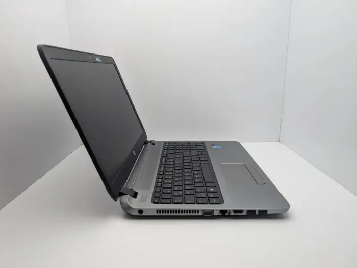 Ноутбук HP ProBook 450 G2 / 15.6" (1366x768) TN / Intel Core i5-4210U (2 (4) ядра по 1.7 - 2.7 GHz) / 6 GB DDR3 / 240 GB SSD / Intel HD Graphics 4400 / WebCam б/в - зображення 3