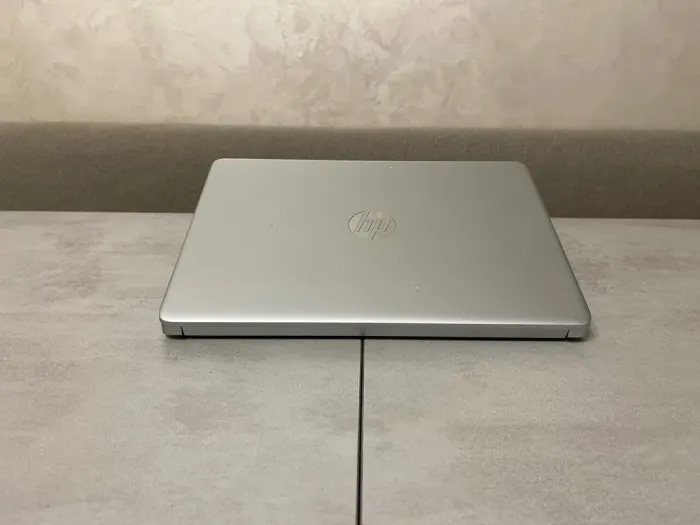 Ноутбук HP Pavilion 14-fq0051nr / 14" (1366x768) TN / AMD Athlon Silver 3050U (2 (4) ядра по 2.2 - 3.2 GHz) / 8 GB DDR4 / 128 GB SSD / AMD Radeon Vega 3 Graphics / WebCam б/в - зображення 7