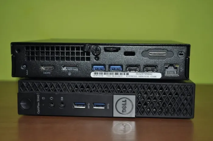 Неттоп Dell OptiPlex 3040 Micro USFF / Intel Core i5-6500T (4 ядра по 2.5 - 3.1 GHz) / 8 GB DDR3 / 1000 GB SSD / Intel HD Graphics 530 / Windows 11 Pro б/в - зображення 4