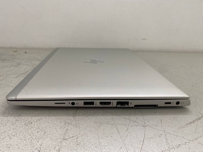 Ультрабук Б-клас HP EliteBook 840 G5 / 14" (1920x1080) IPS / Intel Core i5-8250U (4 (8) ядра по 1.6 - 3.4 GHz) / 8 GB DDR4 / 256 GB SSD / Intel UHD Graphics 620 / WebCam б/в - зображення 5