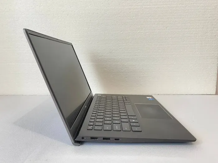 Ультрабук Б-клас Dell Vostro 5402 / 14" (1920x1080) TN / Intel Core i5-1135G7 (4 (8) ядра по 2.4 - 4.2 GHz) / 8 GB DDR4 / 512 GB SSD M.2 / Intel Iris Xe Graphics / WebCam б/в - зображення 8