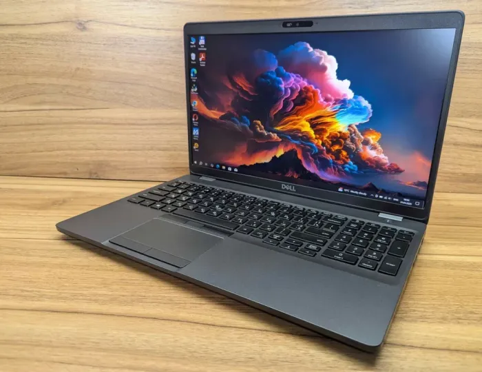 Ноутбук Dell Precision 3540 / 15.6" (1920x1080) IPS / Intel Core i5-8365U (4 (8) ядра по 1.6 - 4.1 GHz) / 16 GB DDR4 / 480 GB SSD / AMD Radeon Pro WX 2100, 2 GB GDDR5, 64-bit / WebCam / HDMI / Windows 10 б/в - зображення 5