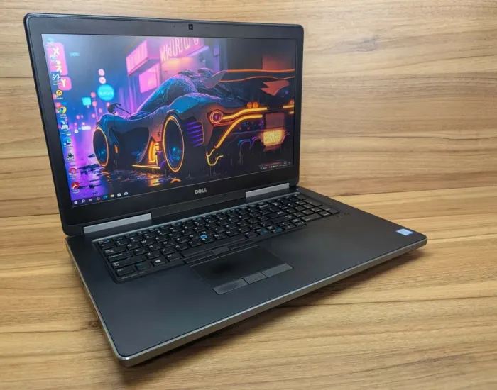 Мобільна робоча станція Dell Precision 7720 / 17.3" (1920x1080) IPS / Intel Core i7-6820HQ (4 (8) ядра по 2.7 - 3.6 GHz) / 32 GB DDR4 / 512 GB SSD + 500 GB HDD / nVidia Quadro P3000, 6 GB GDDR5, 192-bit / WebCam / Windows 10 б/в - зображення 4