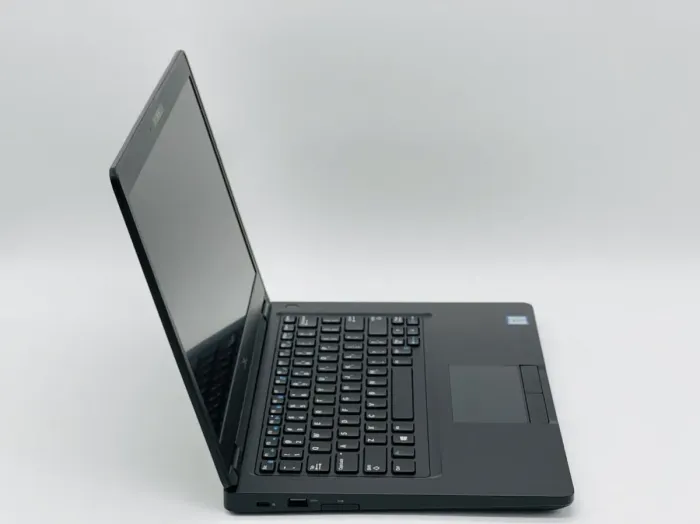 Ноутбук Dell Latitude 5491 / 14" (1920x1080) IPS / Intel Core i5-8400H (4 (8) ядра по 2.5 - 4.2 GHz) / 16 GB DDR4 / 250 GB SSD / Intel UHD Graphics 630 / WebCam б/в - зображення 3