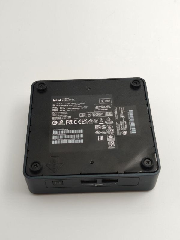 Неттоп Б-клас Intel NUC 11TNBi5 USFF / Intel Core i5-1135G7 (4 (8) ядра по 2.4 - 4.2 GHz) / 8 GB DDR4 / 128 GB SSD / Intel Xe Graphics / USB 3.1 / Wi-Fi / Bluetooth / HDMI / Блок живлення б/в - зображення 8