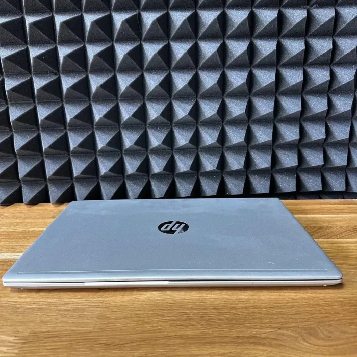 Ноутбук HP ProBook 450 G6 / 15.6" (1920x1080) TN / Intel Core i5-8265U (4 (8) ядра по 1.6 - 3.9 GHz) / 8 GB DDR4 / 128 GB SSD + 500 GB HDD / Intel UHD Graphics 620 / WebCam б/в - зображення 7