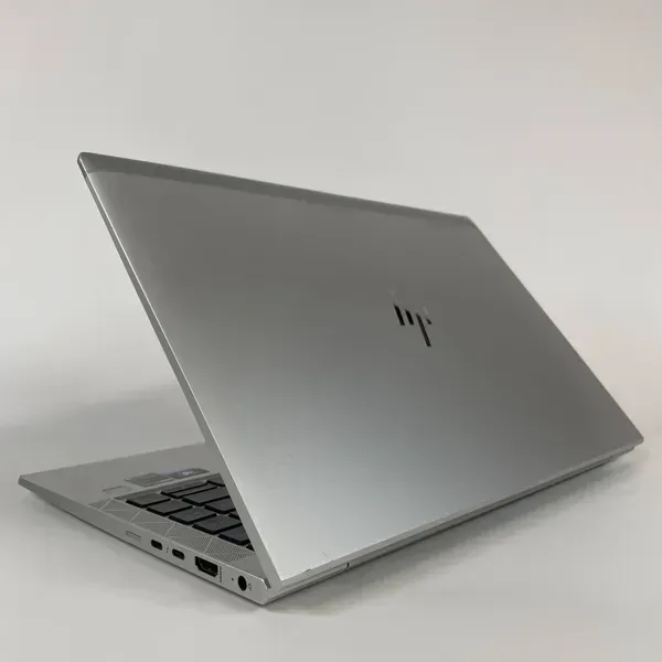 Ультрабук Б-клас HP EliteBook 840 G8 / 14" (1920x1080) IPS / Intel Core i5-1145G7 (4 (8) ядра по 2.6 - 4.4 GHz) / 16 GB DDR4 / 256 GB SSD / Intel Iris Xe Graphics / WebCam / TouchID б/в - зображення 7