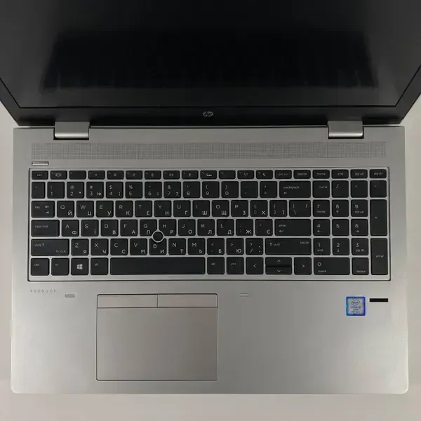 Ультрабук HP ProBook 650 G4 / 15.6" (1920x1080) IPS / Intel Core i5-8350U (4 (8) ядра по 1.7 - 3.6 GHz) / 16 GB DDR4 / 240 GB SSD / Intel UHD Graphics 620 / Fingerprint / WebCam б/в - зображення 3