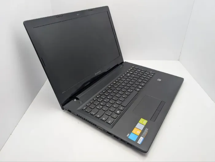 Ноутбук Lenovo G50 / 15.6" (1366x768) TN / Intel Celeron N2830 (2 ядра по 2.16 - 2.41 GHz) / 8 GB DDR3 / 120 GB SSD / Intel HD Graphics / WebCam / DVD-ROM б/в - зображення 6