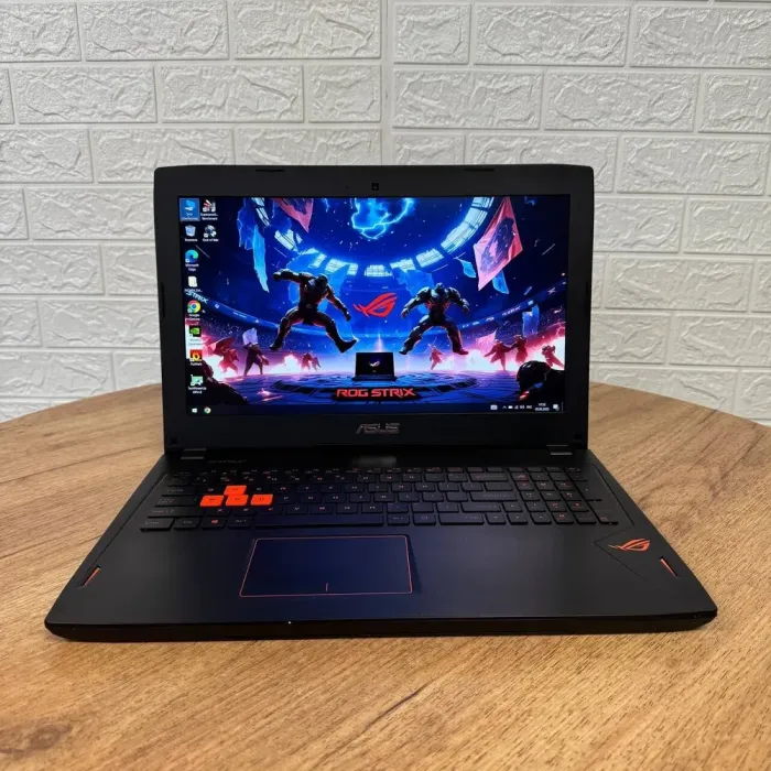Ігровий ноутбук Asus ROG Strix GL502VM / 15.6" (1920x1080) IPS / Intel Core i7-6700HQ (4 (8) ядра по 2.6 - 3.5 GHz) / 16 GB DDR4 / 512 GB SSD / nVidia GeForce GTX 1060, 6 GB GDDR5, 192-bit / WebCam б/в - зображення 2