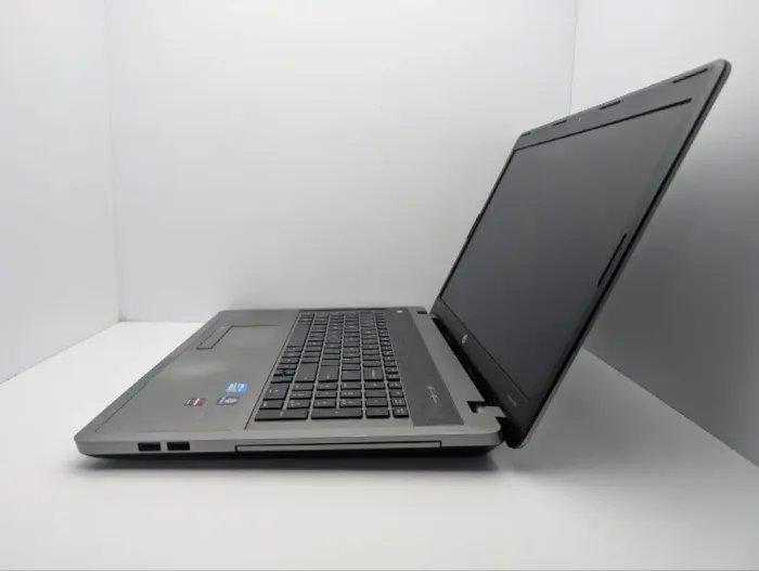 Ноутбук HP ProBook 4740s / 17.3" (1600x900) TN / Intel Core i5-2450M (2 (4) ядра по 2.5 - 3.1 GHz) / 8 GB DDR3 / 750 GB HDD / AMD Radeon HD 7650M, 2 GB GDDR3, 128-bit / WebCam б/в - зображення 5