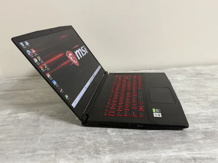 Ігровий ноутбук MSI GF65 Thin 10UE / 15.6" (1920x1080) IPS / Intel Core i5-10500H (6 (12) ядер по 2,5 - 4,5 ГГц) / 16 ГБ DDR4 / 512 ГБ SSD M.2 / nVidia GeForce RTX 3060, 6 ГБ GDDR6, 192-bit / WebCam б/в - зображення 3