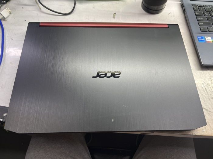 Ігровий ноутбук Б-класу Acer Nitro 5 AN515-54-54W2 / 15.6" (1920x1080) IPS / Intel Core i5-9300H (4 (8) ядра по 2.4 - 4.1 GHz) / 16 GB DDR4 / 480 GB SSD / nVidia GeForce GTX 1050, 3 GB GDDR5, 96-bit / WebCam б/в - зображення 6