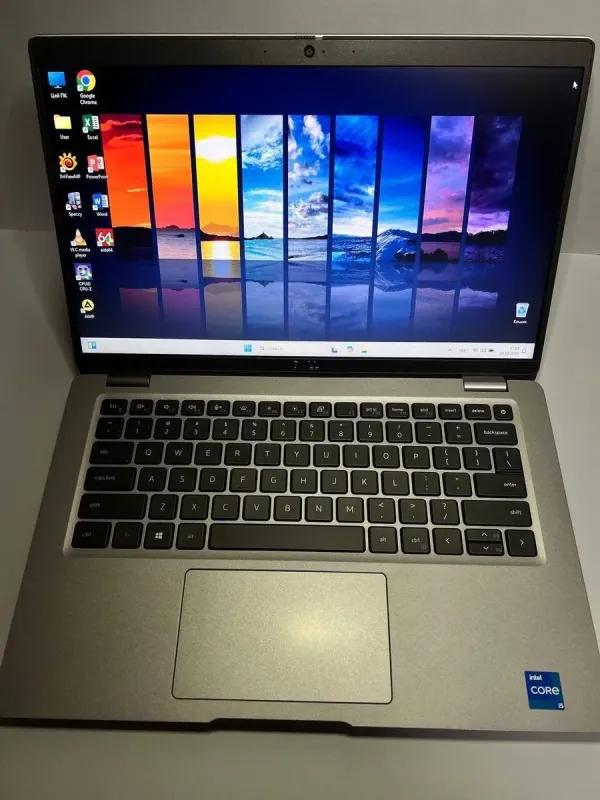 Ультрабук Dell Latitude 5421 / 14" (1366x768) TN / Intel Core i5-11500H (6 (12) ядер по 2.9 - 4.6 GHz) / 16 GB DDR4 / 256 GB SSD / Intel UHD Graphics / WebCam б/в - зображення 2