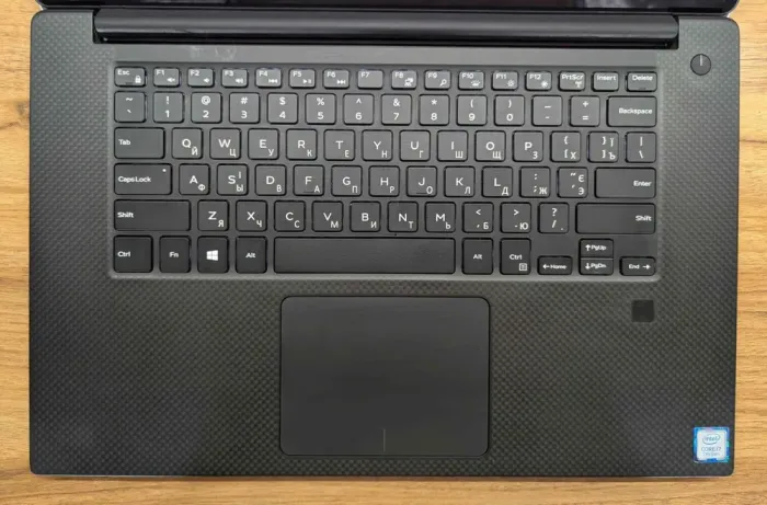 Ігровий ноутбук Dell XPS 15 9560 / 15.6" (3840x2160) IPS Touch / Intel Core i7-7700HQ (4 (8) ядра по 2.8 - 3.8 GHz) / 16 GB DDR4 / 480 GB SSD / nVidia Geforce GTX 1050, 4 GB GDDR5, 128-bit / HDMI / Windows 10 б/в - зображення 5