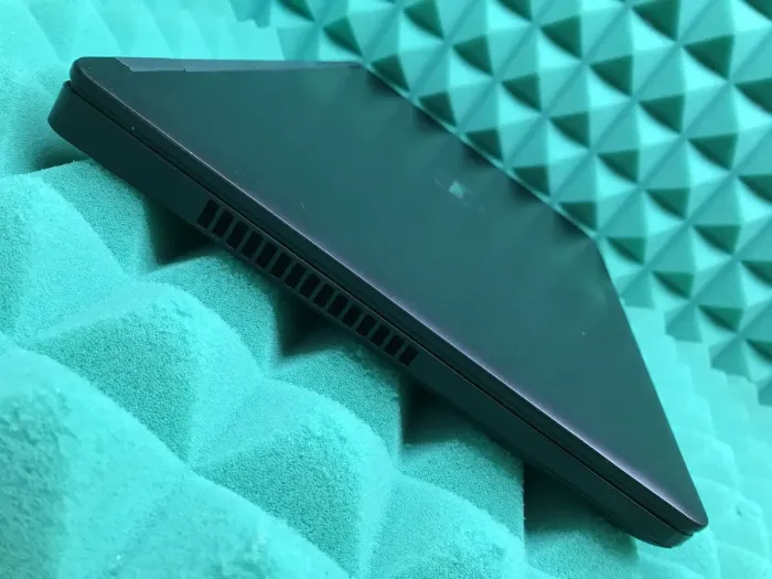 Ноутбук Б-клас Dell Latitude E5570 / 15.6" IPS / Intel Core i5-6440HQ (4 ядра по 2.6-3.5GHz) / 8GB DDR4 / 256GB SSD M.2 / HD Graphics 530 / WebCam / HDMI / Win 10 б/в - зображення 7