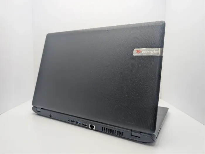 Ноутбук Packard Bell ENTF718M / 15.6" (1366x768) TN / Intel Celeron N2830 (2 ядра по 2.16 - 2.41 GHz) / 8 GB DDR3 / 120 GB SSD / Intel HD Graphics / WebCam / DVD-ROM б/в - зображення 8