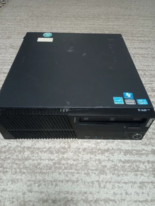 ПК Б-клас Lenovo ThinkCentre M82 SFF / Intel Core i5-3470 (4 ядра по 3.2 - 3.6 GHz) / 8 GB DDR3 / 500 GB HDD / Intel HD Graphics 2500 / DVD-RW б/в - изображение 2