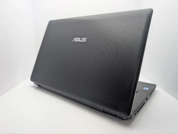 Ноутбук Asus R704A / 17.3" (1600x900) TN / Intel Pentium 2020M (2 ядра по 2.4 GHz) / 8 GB DDR3 / 240 GB SSD / Intel HD Graphics / WebCam / DVD-ROM б/в - изображение 8