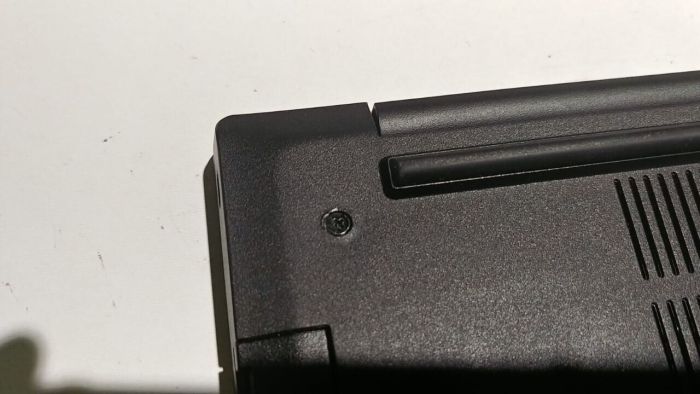 Ультрабук Б-клас Lenovo ThinkPad E15 Gen 3 / 15.6" (1920x1080) IPS / AMD Ryzen 7 5700U (8 (16) ядер по 1.8 - 4.3 GHz) / 16 GB DDR4 / 512 GB SSD / AMD Radeon Graphics / WebCam / Windows 11 б/в - зображення 8