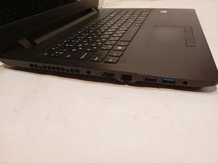 Ноутбук Б-клас Lenovo IdeaPad 110-15ACL / 15.6" (1366x768) TN / AMD E1-7010 (2 ядра по 1.5 GHz) / 8 GB DDR3 / 120 GB SSD / AMD Radeon R2 Graphics / WebCam / Win 7 б/в - зображення 4