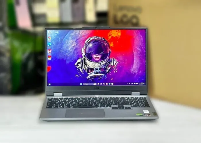 Ігровий ноутбук Lenovo LOQ 15ARP9 / 15.6" (1920x1080) IPS / AMD Ryzen 5 7235HS (4 (8) ядра по 3.2 - 4.2 GHz) / 16 GB DDR5 / 512 GB SSD M.2 / nVidia GeForce RTX 3050, 6 GB GDDR6, 96-bit / WebCam / Win 11 Home б/в - зображення 2