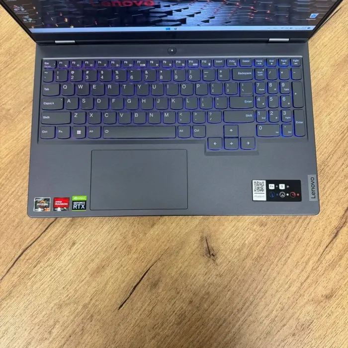 Ігровий ноутбук Lenovo Legion 5 15ARH7H / 15.6" (1920x1080) IPS / AMD Ryzen 7 6800H (8 (16 ядер по 3.2 - 4.7 GHz) / 16 GB DDR5 / 512 GB SSD / nVidia GeForce RTX 3070 Ti, 8 GB GDDR6, 256-bit / WebCam б/в - зображення 7