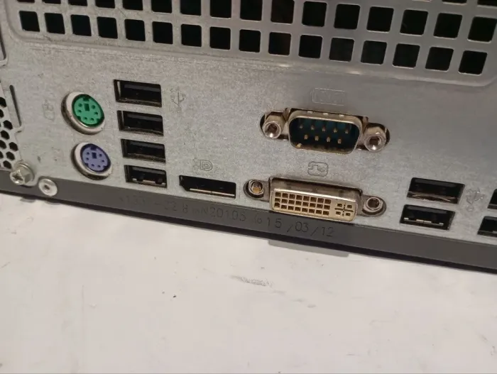 ПК Б-клас Fujitsu Esprimo E700 E85+ SFF / Intel Core i5-2320 (4 ядра по 3.0 - 3.3 GHz) / 8 GB DDR3 / 128 GB SSD / Intel HD Graphics 2000 / DVD-ROM б/в - зображення 5