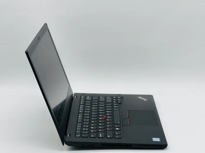 Ультрабук Lenovo ThinkPad T480 / 14" (1920x1080) IPS / Intel Core i5-8350U (4 (8) ядра по 1.7 - 3.6 GHz) / 16 GB DDR4 / 240 GB SSD / Intel UHD Graphics 620 / WebCam б/в - зображення 3