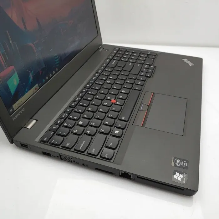 Робоча станція Lenovo ThinkPad W550s / 15.6" TN / Core i5-5300U (2(4) ядра по 2.3-2.9 GHz) / 8GB DDR3 / 256GB SSD / Quadro K620M, 2 GB DDR3, 64-bit / WebCam / Win10 Pro б/в - зображення 4