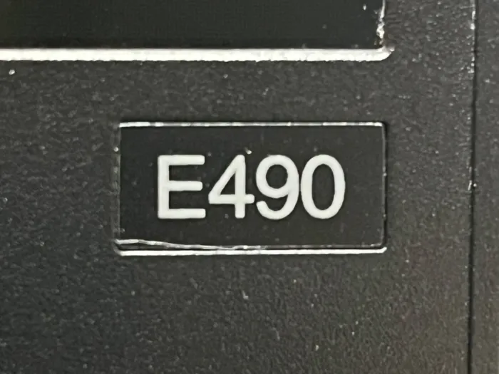 Ультрабук Lenovo ThinkPad E490 / 14" (1366х768) TN / Intel Core i3-8145U (2 (4) ядра по 2.1 - 3.9 GHz) / 8 GB DDR4 / 256 GB SSD / Intel UHD Graphics 620 / WebCam б/в - зображення 7