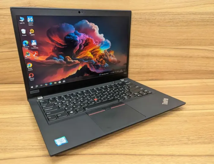 Мобільна робоча станція Lenovo ThinkPad P43s / 14" (1920x1080) IPS / Intel Core i7-8665U (4 (8) ядра по 1.9 - 4.8 GHz) / 32 GB DDR4 / 1000 GB SSD / nVidia Quadro P520, 2 GB GDDR5, 64-bit / WebCam / Windows 10 б/в - зображення 4