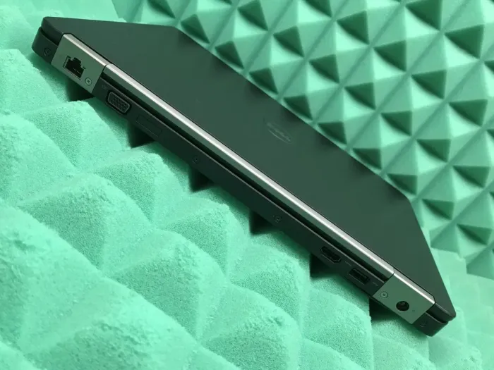 Ноутбук Dell Latitude E5470 / 14" IPS / Core i5-6300U (2(4) ядра по 2.4-3GHz) / 8GB DDR4 / 256GB SSD M.2 / HD Graphics 520 / WebCam / HDMI / Win 10 б/в - зображення 9