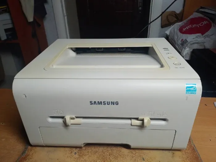 Принтер Б-клас Samsung ML-2545 / Лазерний монохромний друк / 1200 x 1200 dpi / A4 / 24 стор/хв / USB 2.0 б/в - зображення 2