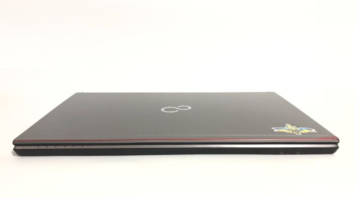Ноутбук Б-клас Fujitsu LifeBook E753 / 15.6" (1920x1080) IPS / Intel Core i7-3632QM (4 (8) ядра по 2.2 - 3.2 GHz) / 8 GB DDR3 / 256 GB SSD / Intel HD Graphics 4000 / WebCam / DVD-ROM / Win 10 Pro б/в - зображення 6