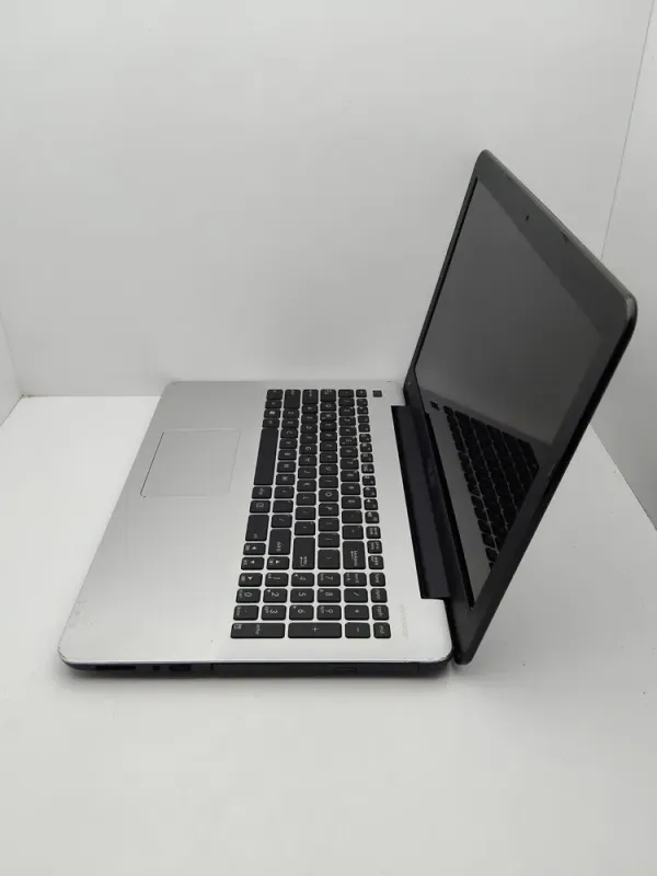 Ноутбук Asus X555 / 15.6" (1366x768) TN / Intel Core i5-5200U (2 (4) ядра по 2.2 - 2.7 GHz) / 8 GB DDR3 / 120 GB SSD / Intel HD Graphics 5500 / WebCam б/в - зображення 5