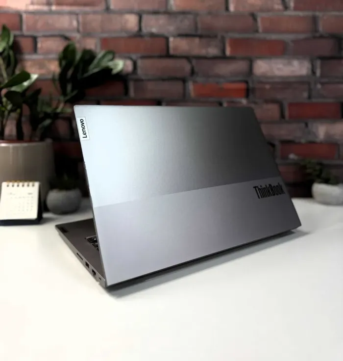 Ноутбук Lenovo ThinkBook 14 G3 / 14" (1920x1080) IPS / AMD Ryzen 5 5500U (6 (12) ядер по 2.1 - 4.0 GHz) / 16 GB DDR4 / 256 GB SSD / AMD Radeon Graphics / WebCam / Windows 10 Pro б/в - зображення 9
