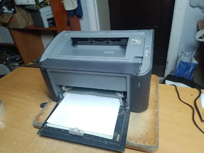 Принтер Б-клас Canon i-SENSYS LBP2900B / Лазерний монохромний друк / 600 x 600 dpi / A4 / 12 стор/хв / USB 2.0 б/в - зображення 3