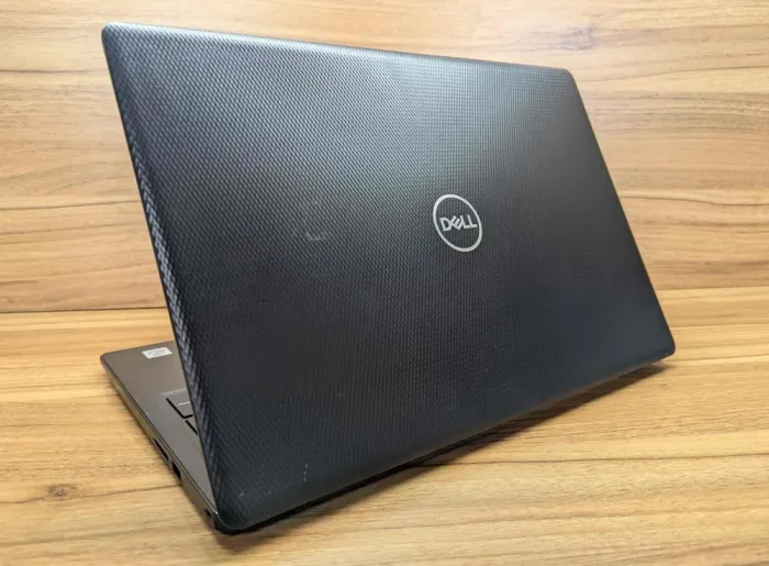 Ультрабук Dell Inspiron 3593 / 15.6" (1920x1080) IPS / Intel Core i5-1035G1 (4 (8) ядра по 1.0 - 3.6 GHz) / 16 GB DDR4 / 512 GB SSD / Intel UHD Graphics / WebCam / Windows 10 б/в - зображення 6