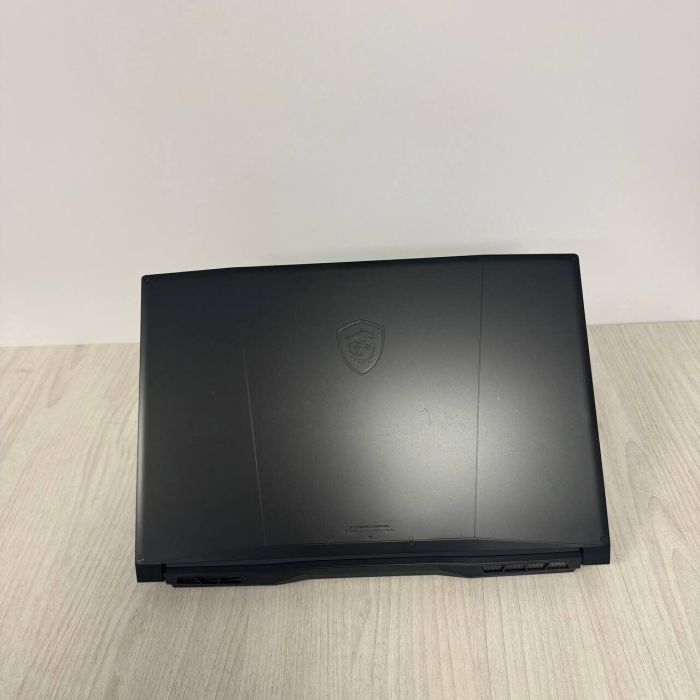 Ігровий ноутбук MSI Katana 17 B13VGK / 17,3" (1920x1080) IPS / Intel Core i7-13620H (10 (16) ядер по 3,6 - 4,9 ГГц) / 16 ГБ DDR5 / 1000 ГБ SSD M.2 / nVidia GeForce RTX 4070, 8 ГБ GDDR6, 128-біт / Веб-камера б/в - изображение 7