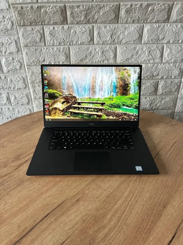 Ігровий ультрабук Б-клас Dell XPS 7590 / 15.6" (1920x1080) IPS / Intel Core i7-9750H (6 (12) ядер по 2.6 - 4.5 GHz) / 16 GB DDR4 / 256 GB SSD M.2 / nVidia GeForce GTX 1650, 4 GB GDDR5, 128-bit / WebCam б/в - зображення 2