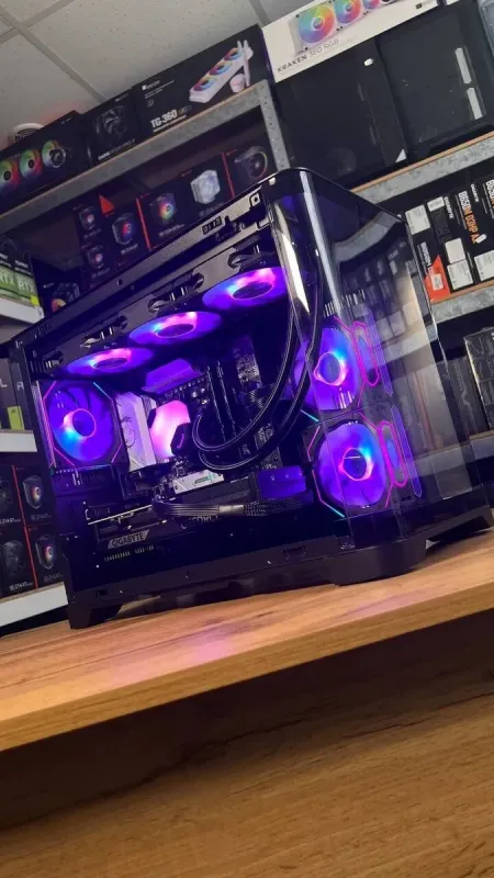 Збірка на замовлення: ігровий ПК GameMax Hype-M Black Tower / AMD Ryzen 7 7800X3D (8 (16) ядер по 4.2 - 5.0 GHz) / 32 GB DDR5 / 2000 GB SSD M.2 / nVidia GeForce RTX 5070, 12 GB GDDR7, 192-bit / 750W - зображення 3