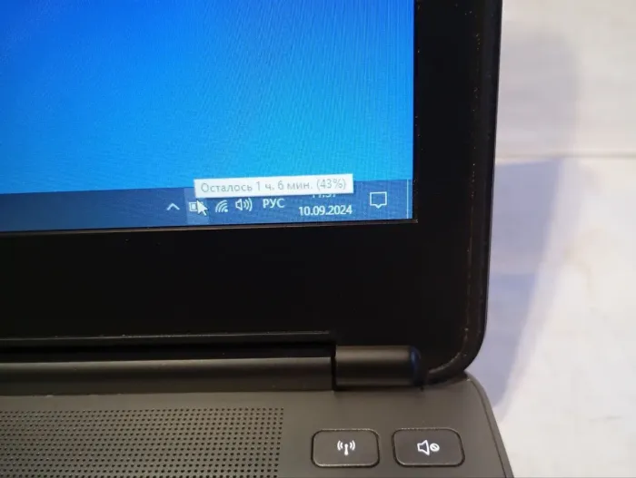 Ноутбук Б-клас HP ProBook 640 G1 / 14" (1600x900) TN / Intel Core i5-4300M (2 (4) ядра по 2.6 - 3.3 GHz) / 8 GB DDR3 / 500 GB HDD / Intel HD Graphic 4600 / WebCam б/в - зображення 10