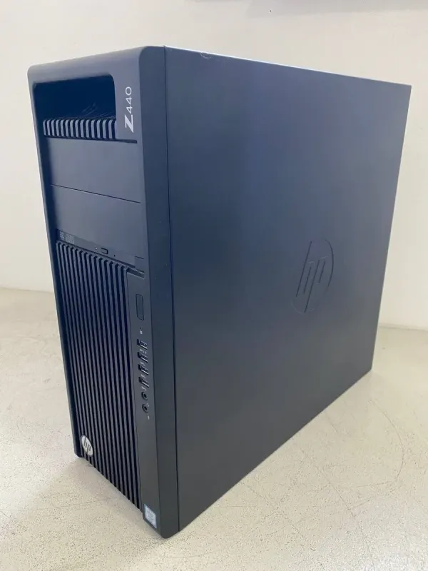 Робоча станція Б-клас HP Z440 Workstation Tower / Intel Xeon E5-2683 v3 (14 (28) ядер по 2.0 - 3.0 GHz) / 32 GB DDR4 / 256 GB SSD / nVidia Quadro K2200, 4 GB GDDR5, 128-bit / DVD-ROM б/в - зображення 4