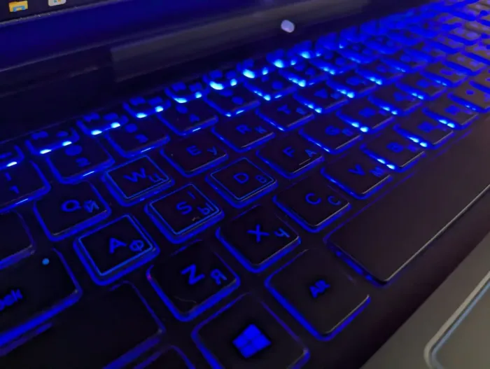 Ігровий ноутбук Dell G5 5590 / 15,6" (1920x1080) IPS / Intel Core i7-9750H (6 (12) ядер по 2,6 - 4,5 ГГц) / 16 ГБ DDR4 / 480 ГБ SSD / nVidia GeForce GTX 1660 Ti, 6 ГБ GDDR6, 192-біт / WebCam / Windows 10 б/в - зображення 6