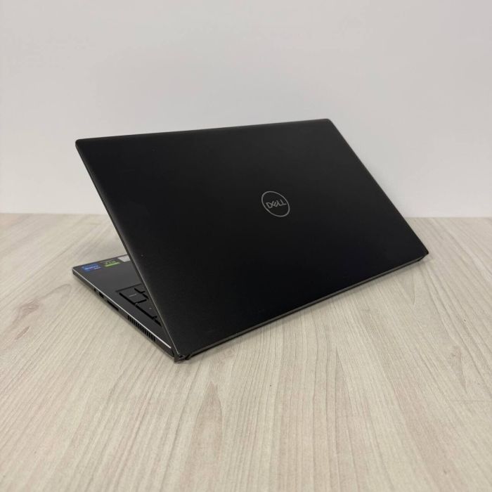 Ігровий ультрабук Б-класу Dell Vostro 15 7510 / 15,6" (1920x1080) IPS / Intel Core i7-11800H (8 (16) ядер по 2.3 - 4.6 GHz) / 16 GB DDR4 / 512 GB SSD NVMe / nVidia GeForce RTX 3050, 4 GB GDDR6, 128-bit / WebCam б/в - зображення 6