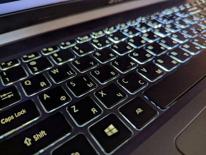 Ноутбук Acer Aspire 5 A515-54 / 15.6" (1920x1080) IPS / Intel Core i5-10210U (4 (8) ядра по 1.6 - 4.2 GHz) / 12 GB DDR4 / 512 GB SSD / Intel UHD Graphics / WebCam / Windows 10 б/в - зображення 6